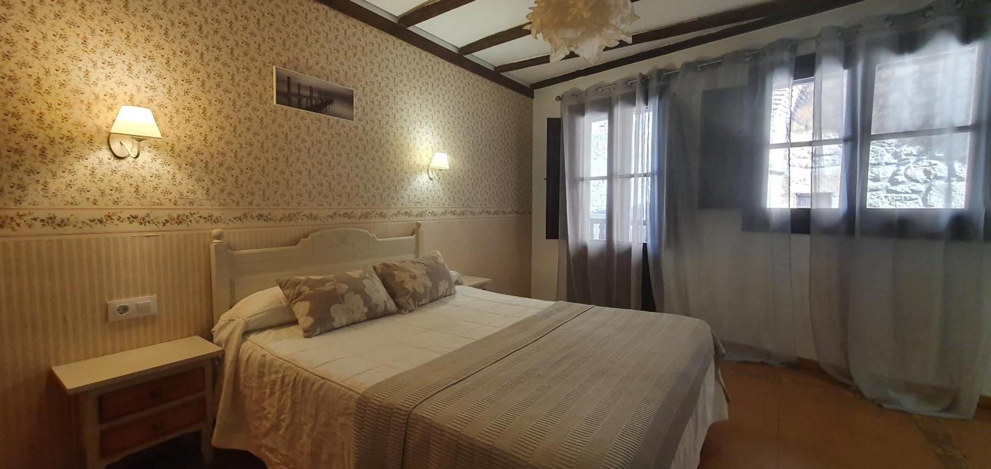 Hotel Juderia Valle Del Jerte Кабесуэла-дель-Валье Номер фото